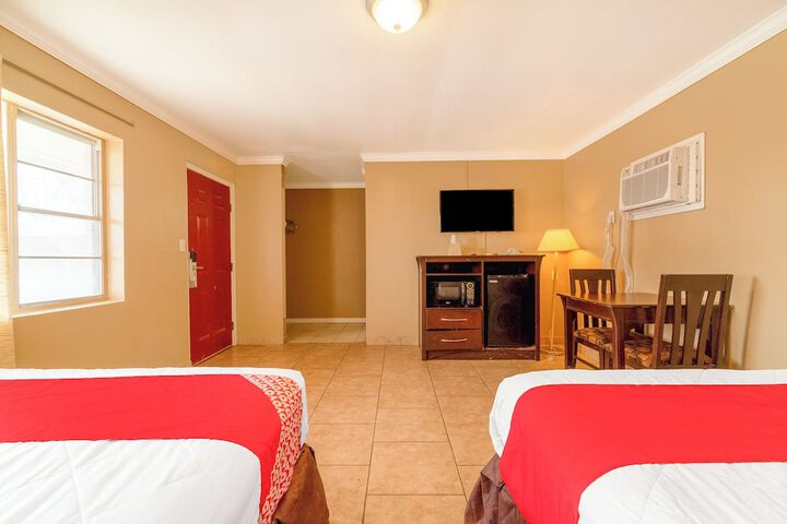 Room 122 of 157
