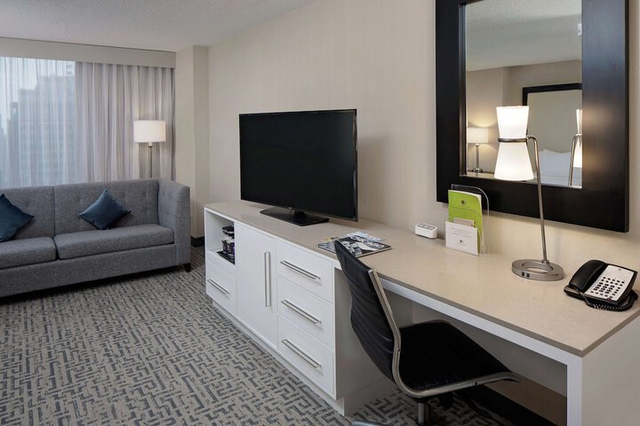 Room 17 of 57