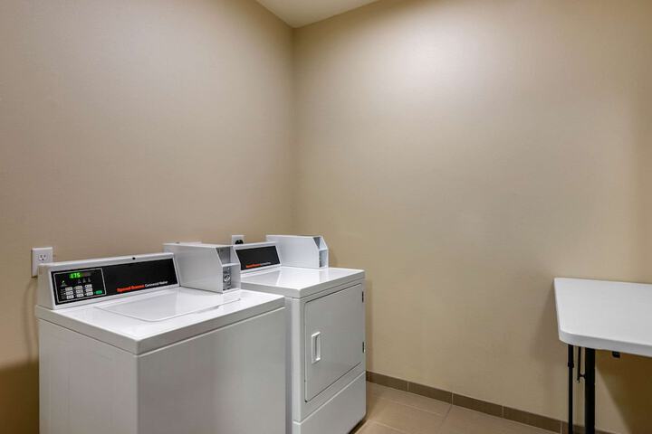 Room 5 of 30