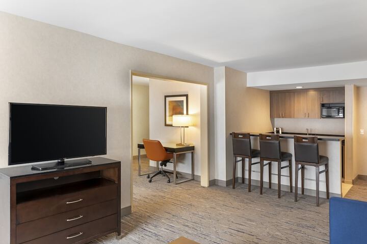 Room 22 of 46