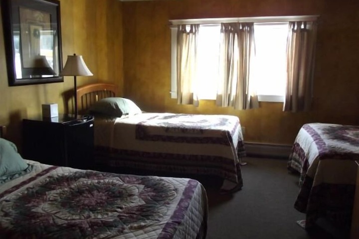 Room 22 of 27