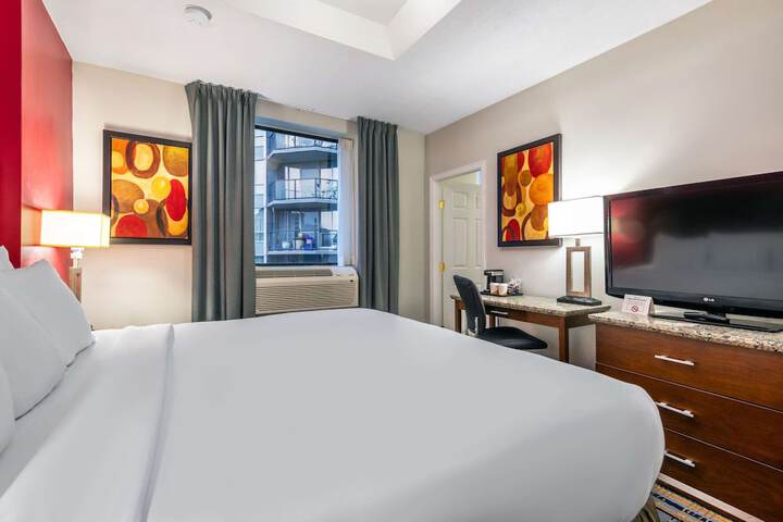 Room 31 of 50
