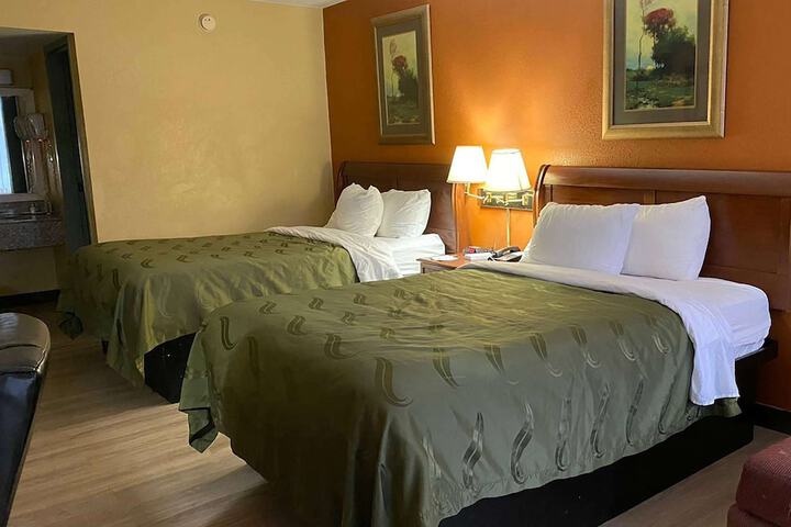 Ramada by Wyndham Rome / Verona