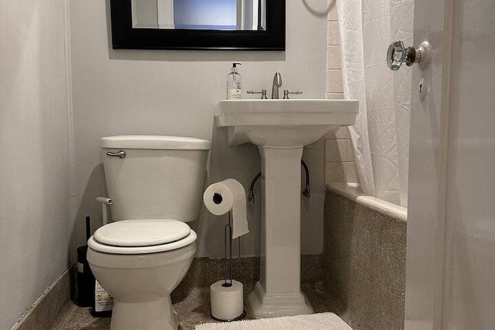 Room 58 of 100
