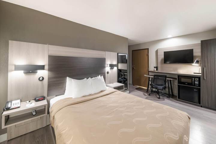 Quality Inn & Suites North Mesquite I-30