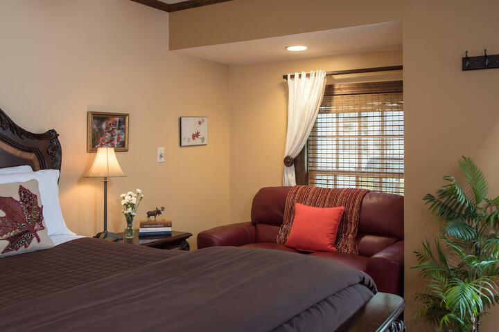 Room 9 of 43