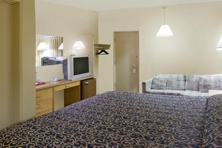 Room 26 of 41