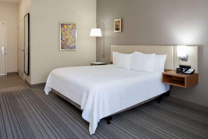 Room 16 of 47