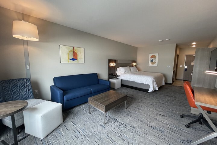 Room 38 of 50