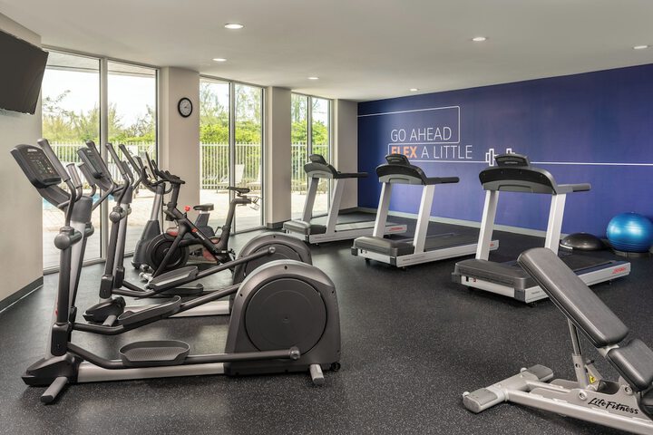 Holiday Inn Express Miami Airport Blue Lagoon Area by IHG