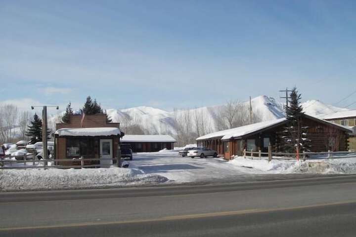 Hotel 6 of 41