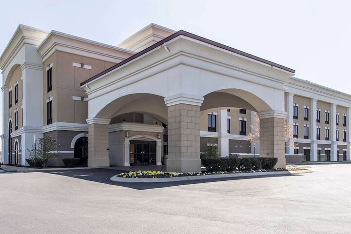 Hotel 3 of 23
