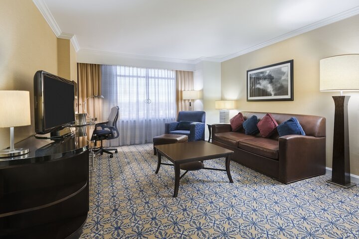 Room 21 of 48