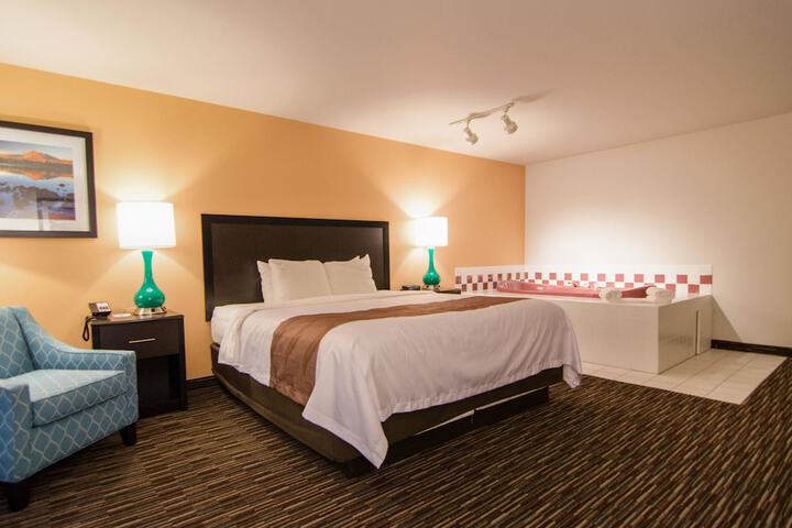 Room 34 of 61