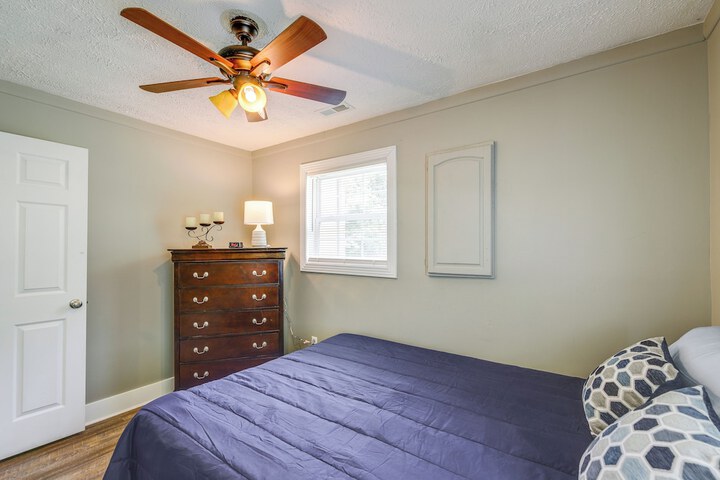 Huntsville Vacation Rental w / Fire Pit