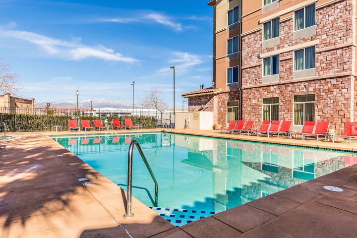 Pool 5 of 85