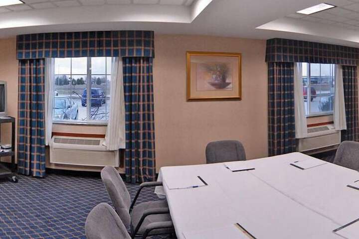 Holiday Inn Express Hotel & Suites Danville by IHG