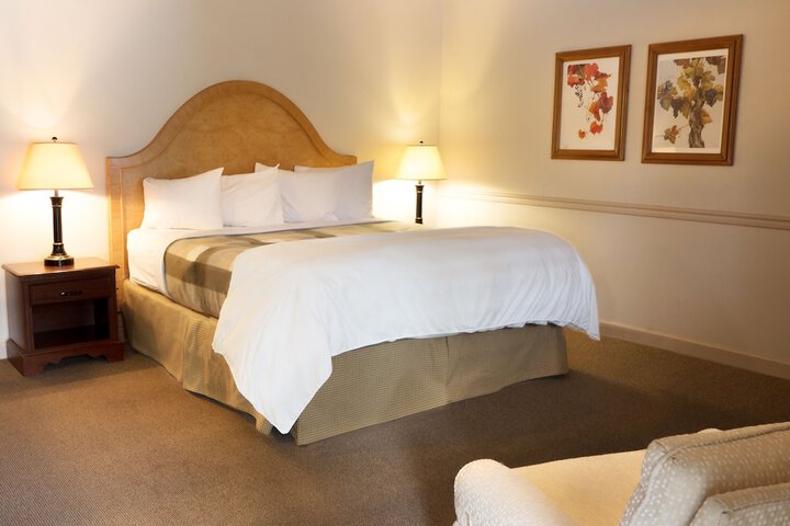 Room 7 of 34
