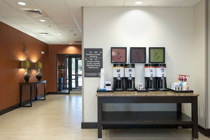 Hampton Inn & Suites Seneca-Clemson Area