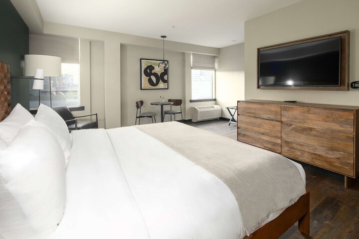 The Lloyd Stamford Tapestry Collection by Hilton