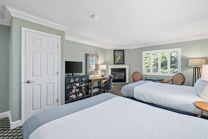 Cambria Pines Lodge
