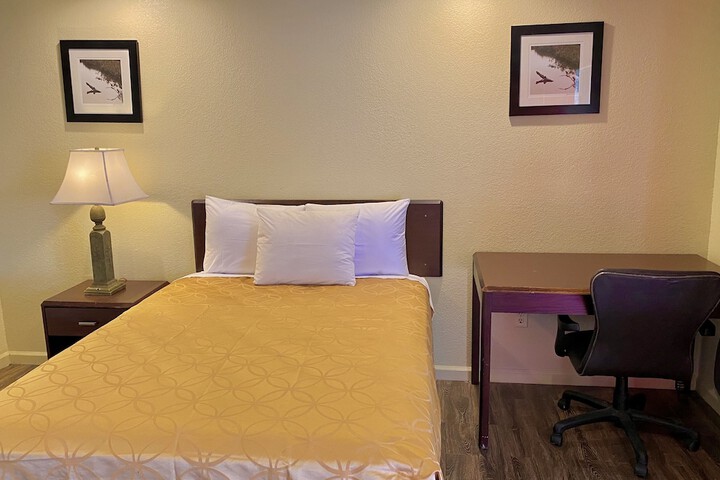 Room 29 of 31