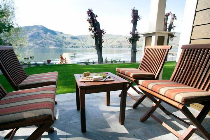 Terrace/Patio 23 of 34