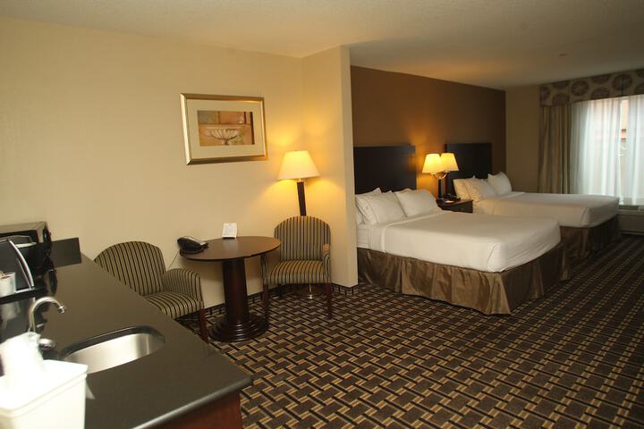 Room 35 of 85