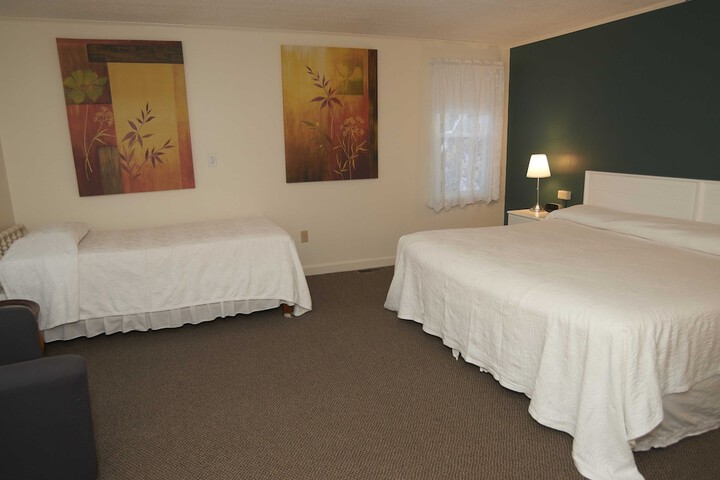 Room 30 of 44