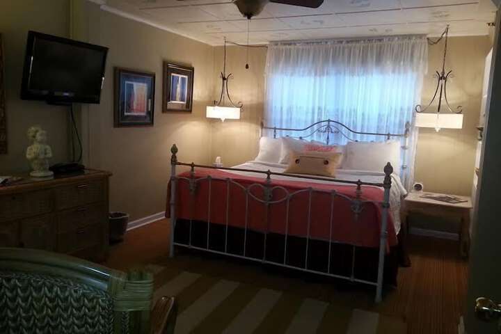 Tybee Island Inn