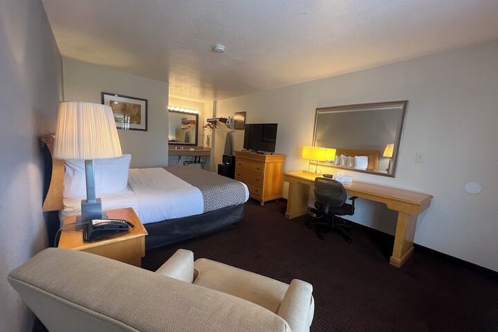 Garden Inn Homestead