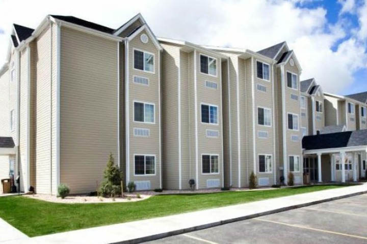 Microtel Inn and Suites by Wyndham Rawlins