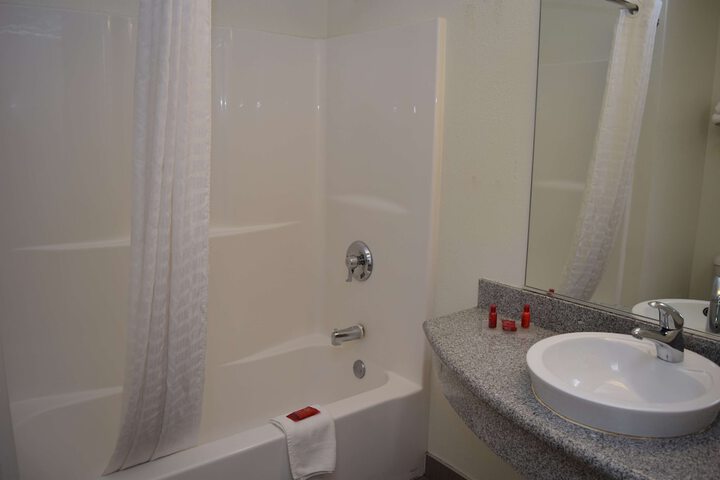 Room 7 of 20