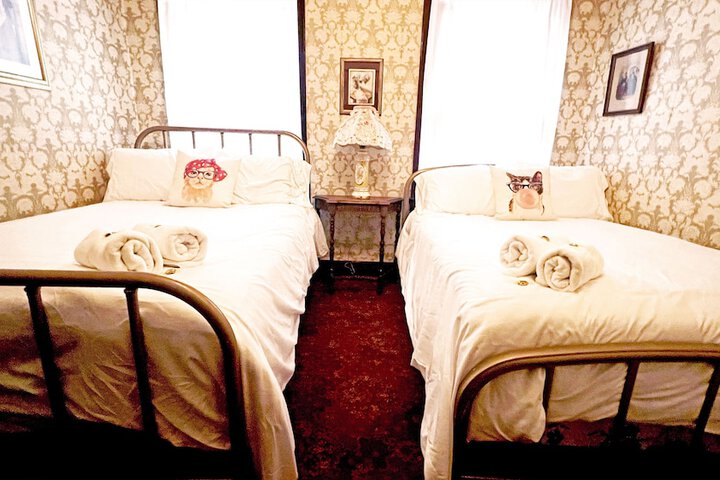 Hotel La More at the Bisbee Inn