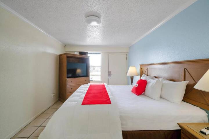 Room 54 of 67