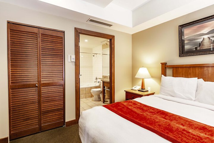 Room 100 of 261