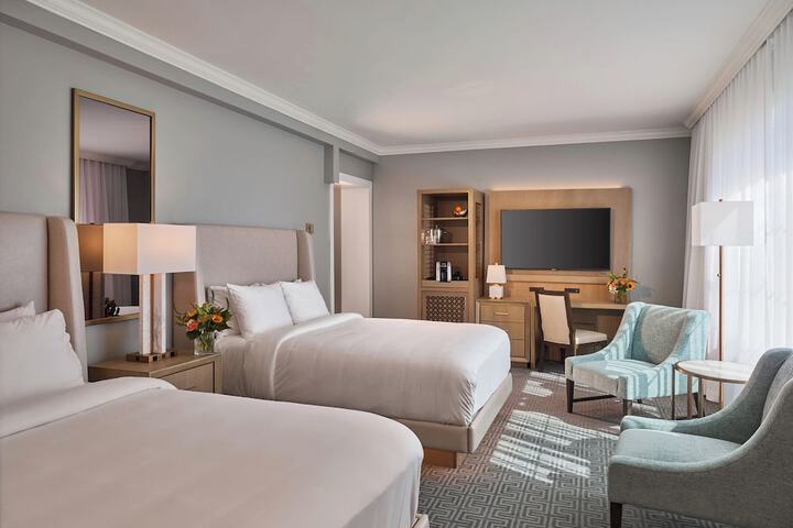 Seaview Hotel