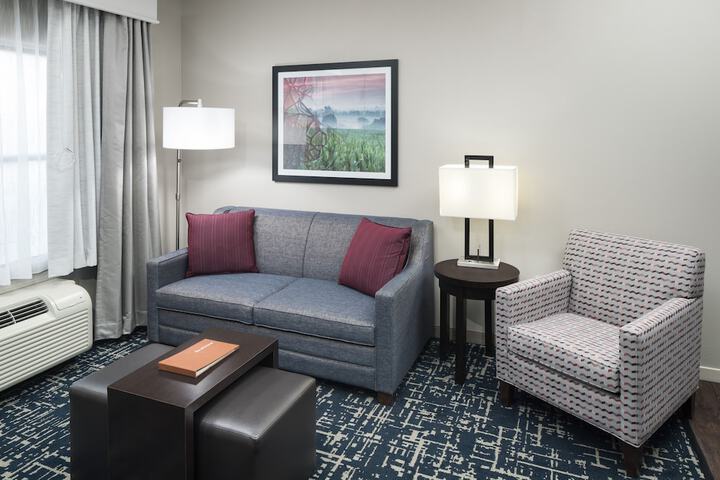 Room 17 of 32