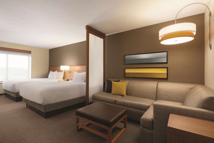 Room 16 of 36
