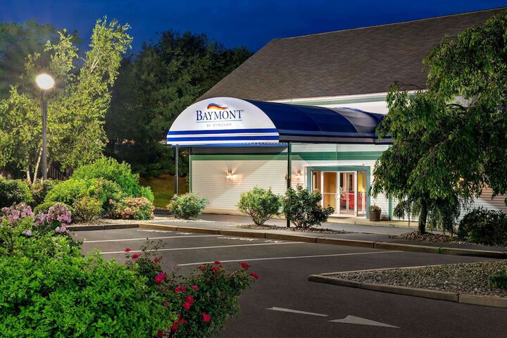 Hotel 4 of 36