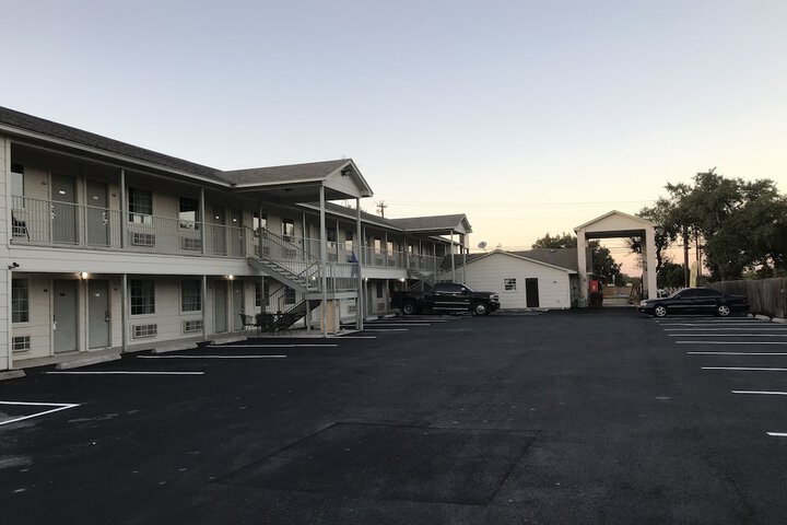Property Grounds 46 of 49