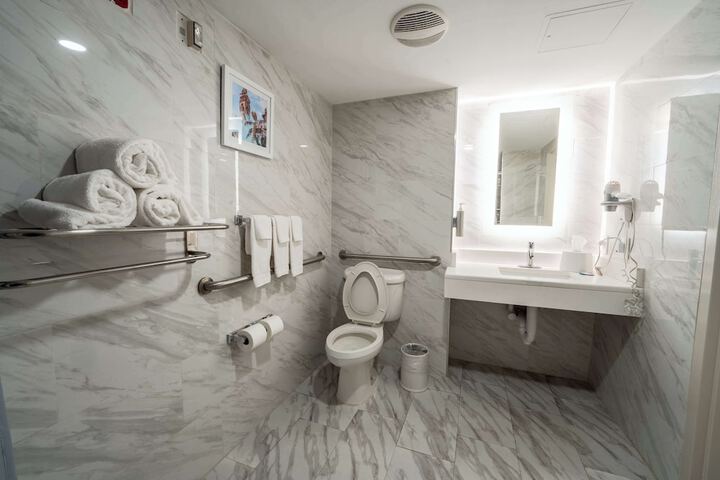 Room 15 of 58