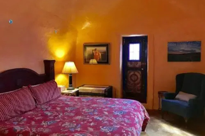 Eves Garden Bed & Breakfast