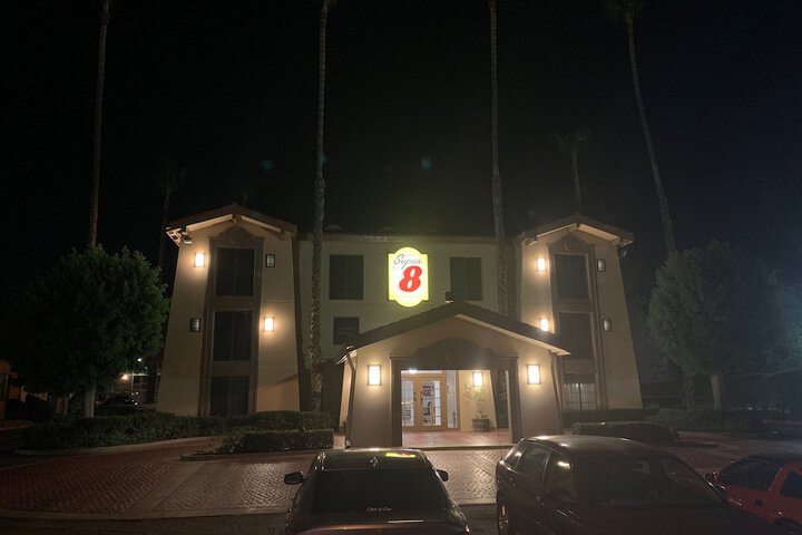 Hotel 3 of 20