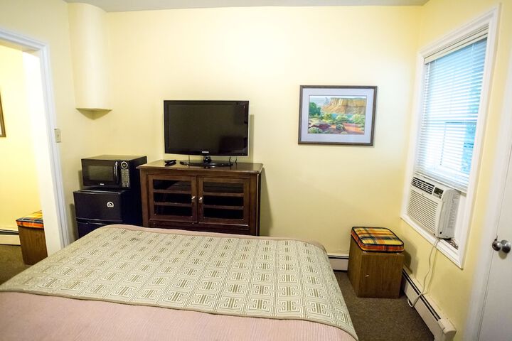 Room 74 of 187