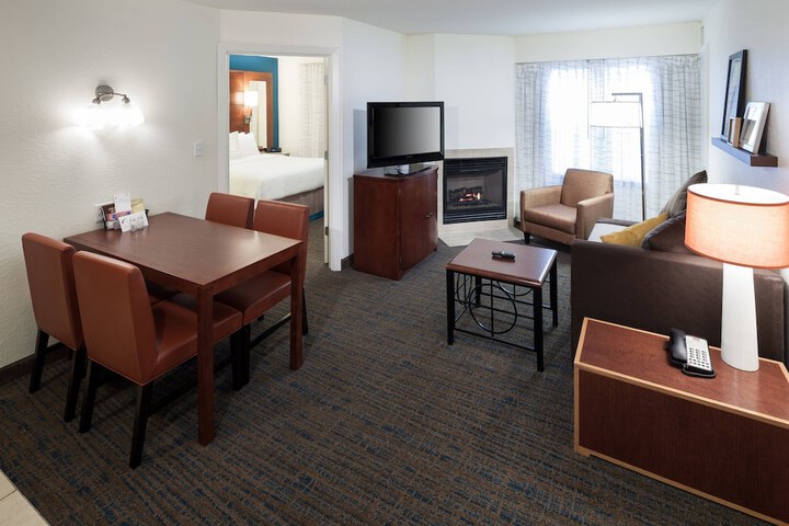 Room 21 of 29