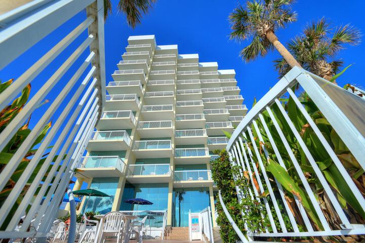 Hotel 2 of 66