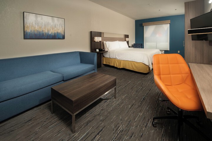 Room 16 of 27
