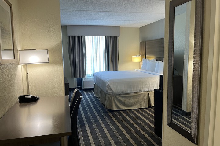Room 19 of 43