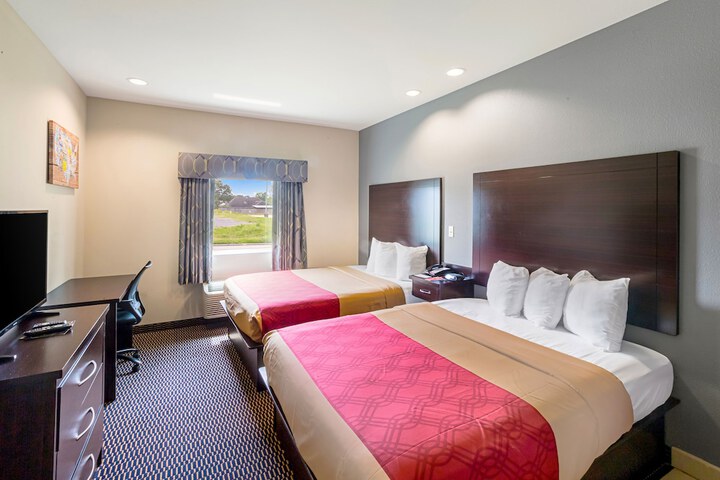 Room 12 of 23